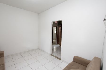 Casa à venda com 150m², 4 quartos e 3 vagasSala