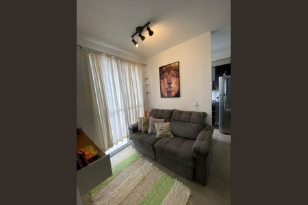Sala de apartamento para alugar com 2 quartos, 43m² em Santa Maria, Santo André