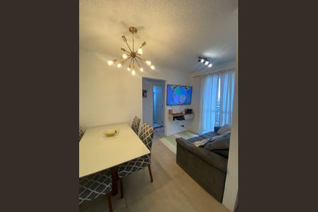 Sala de apartamento para alugar com 2 quartos, 43m² em Santa Maria, Santo André