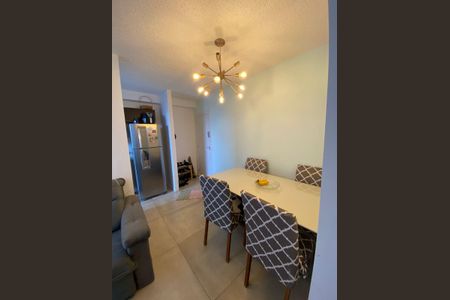 Sala de apartamento para alugar com 2 quartos, 43m² em Santa Maria, Santo André