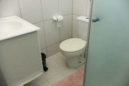 Casa de condomínio para alugar com 600m², 5 quartos e 2 vagasBanheiro da Suíte 1