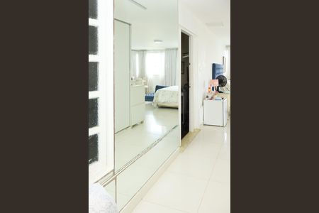 Casa de condomínio para alugar com 600m², 5 quartos e 2 vagasSuíte master