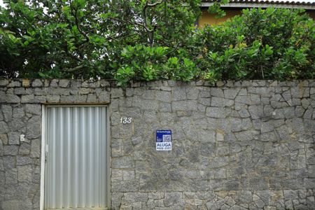 Casa de condomínio para alugar com 600m², 5 quartos e 2 vagasFachada