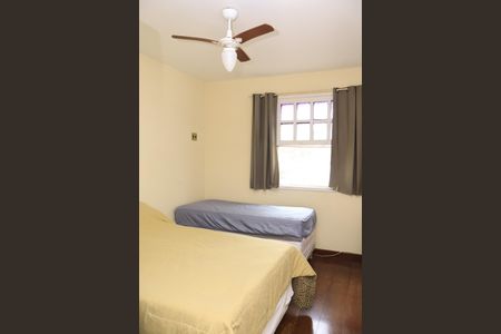 Casa de condomínio para alugar com 600m², 5 quartos e 2 vagasQuarto 1