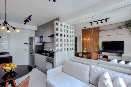 Apartamento à venda com 1 quarto, 27m² em Cambuci, São Paulo