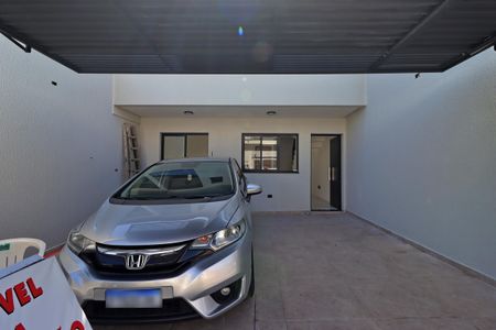 Casa à venda com 66m², 2 quartos e 2 vagasGaragem