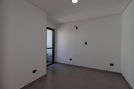 Casa à venda com 66m², 2 quartos e 2 vagasSuíte 2