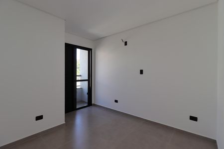 Casa à venda com 66m², 2 quartos e 2 vagasSuíte 2