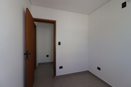 Casa à venda com 66m², 2 quartos e 2 vagasSuíte 1