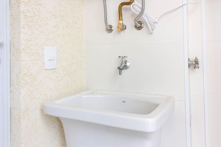 Apartamento para alugar com 45m², 2 quartos e 1 vagaÁrea de Serviço