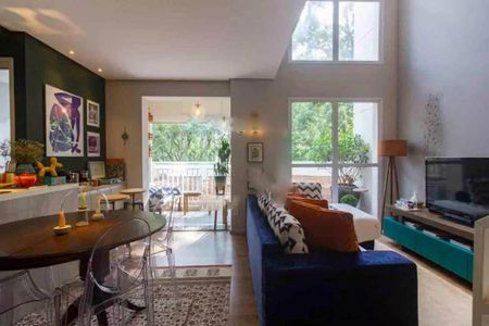 Apartamento à venda com 69m², 2 quartos e 2 vagasFoto 01