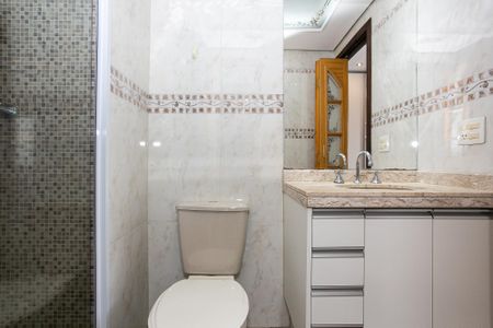 Apartamento à venda com 57m², 2 quartos e 1 vaga Apartamento à venda com 57m², 2 quartos e 1 vagaBanheiro da Suíte 1