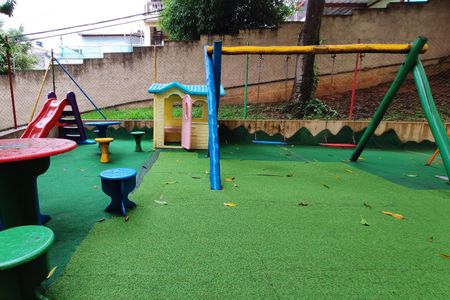 Apartamento à venda com 53m², 2 quartos e 1 vaga Apartamento à venda com 53m², 2 quartos e 1 vagaÁrea comum - Playground