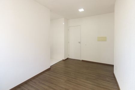 Sala  de apartamento para alugar com 2 quartos, 43m² em Penha de França, São Paulo