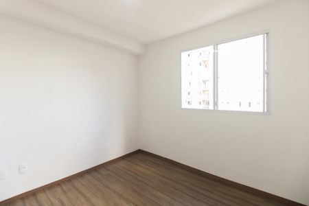 Quarto 2 de apartamento para alugar com 2 quartos, 43m² em Penha de França, São Paulo
