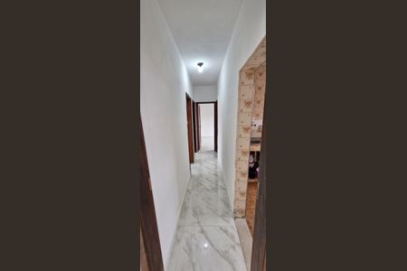 Corredor de apartamento à venda com 3 quartos, 80m² em Irajá, Rio de Janeiro