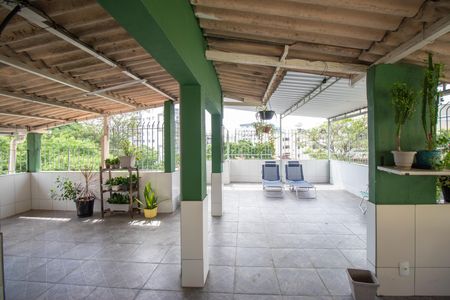 Casa à venda com 102m², 2 quartos e 1 vagaTerraço