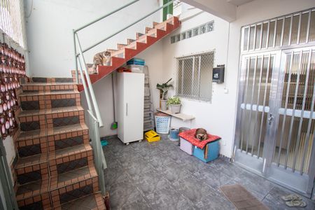 Casa à venda com 102m², 2 quartos e 1 vagaÁrea de Serviço