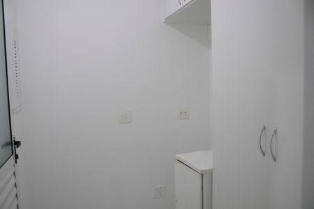 Apartamento para alugar com 120m², 3 quartos e 2 vagas Apartamento para alugar com 120m², 3 quartos e 2 vagasQuarto de Serviço