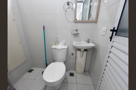 Apartamento para alugar com 120m², 3 quartos e 2 vagas Apartamento para alugar com 120m², 3 quartos e 2 vagasBanheiro de serviço