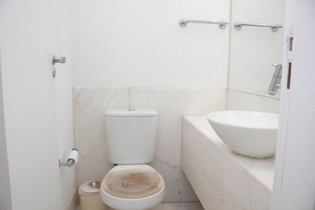 Apartamento para alugar com 120m², 3 quartos e 2 vagas Apartamento para alugar com 120m², 3 quartos e 2 vagasLavabo