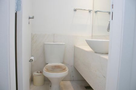 Apartamento para alugar com 120m², 3 quartos e 2 vagas Apartamento para alugar com 120m², 3 quartos e 2 vagasLavabo