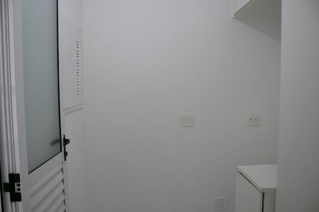 Apartamento para alugar com 120m², 3 quartos e 2 vagas Apartamento para alugar com 120m², 3 quartos e 2 vagasQuarto de Serviço