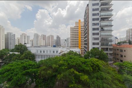 Apartamento à venda com 39m², 1 quarto e 1 vaga Apartamento à venda com 39m², 1 quarto e 1 vagaVista da Varanda