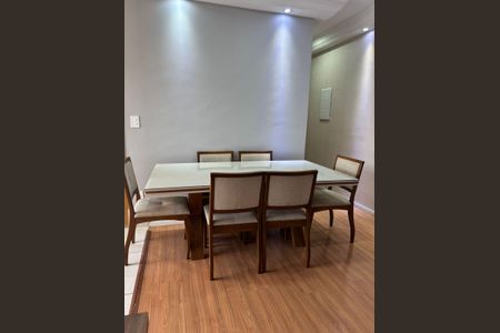 Apartamento à venda com 82m², 3 quartos e 3 vagas Apartamento à venda com 82m², 3 quartos e 3 vagasSala de jantar