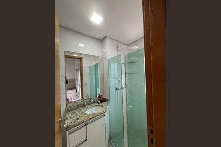 Apartamento à venda com 82m², 3 quartos e 3 vagas Apartamento à venda com 82m², 3 quartos e 3 vagasBanheiro
