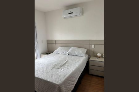 Apartamento à venda com 82m², 3 quartos e 3 vagas Apartamento à venda com 82m², 3 quartos e 3 vagasQuarto