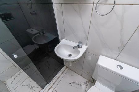 Casa para alugar com 70m², 2 quartos e sem vaga Casa para alugar com 70m², 2 quartos e sem vagaBanheiro