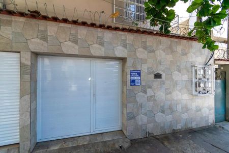 Casa para alugar com 70m², 2 quartos e sem vaga Casa para alugar com 70m², 2 quartos e sem vagaFachada