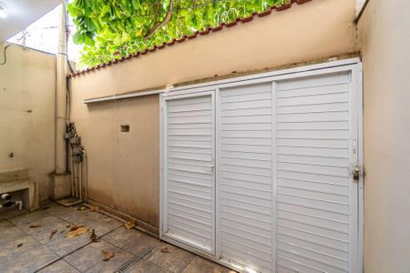 Casa para alugar com 70m², 2 quartos e sem vaga Casa para alugar com 70m², 2 quartos e sem vagaVaranda e Garagem