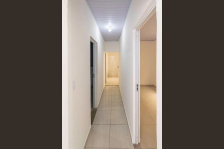 Sala de casa para alugar com 2 quartos, 70m² em Bonsucesso, Rio de Janeiro