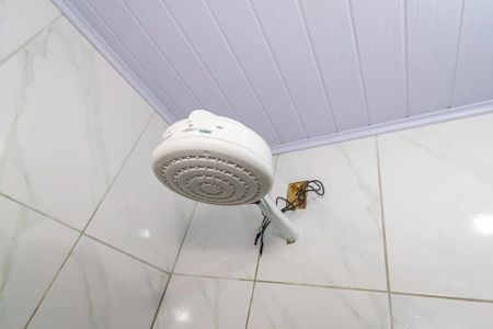 Casa para alugar com 70m², 2 quartos e sem vaga Casa para alugar com 70m², 2 quartos e sem vagaBanheiro