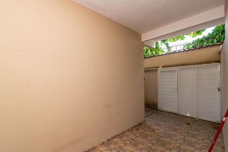 Casa para alugar com 70m², 2 quartos e sem vaga Casa para alugar com 70m², 2 quartos e sem vagaVaranda e Garagem