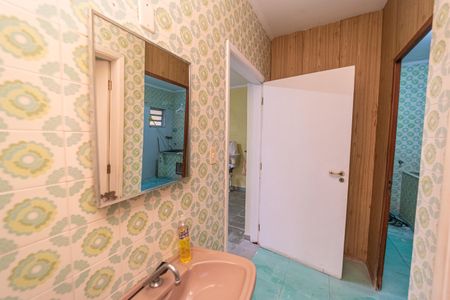 Casa para alugar com 266m², 5 quartos e 5 vagasBanheiro 3