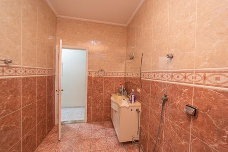 Casa para alugar com 266m², 5 quartos e 5 vagasBanheiro Social