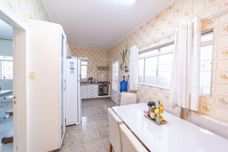 Casa para alugar com 266m², 5 quartos e 5 vagasCozinha