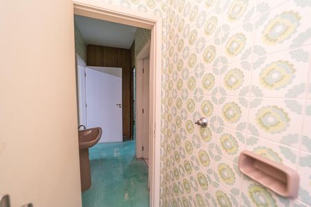 Casa para alugar com 266m², 5 quartos e 5 vagasBanheiro 3