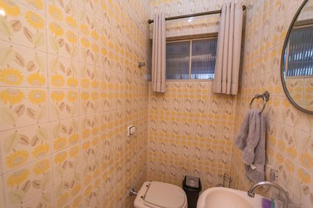 Casa para alugar com 266m², 5 quartos e 5 vagasLavabo