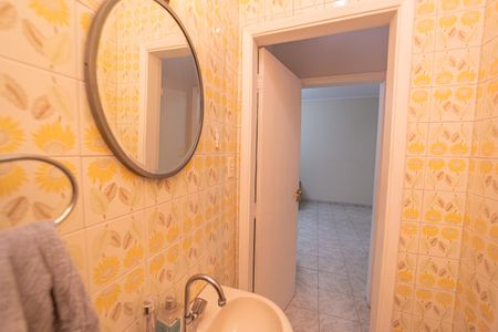 Lavabo de casa para alugar com 5 quartos, 266m² em Vila Santana, São Paulo