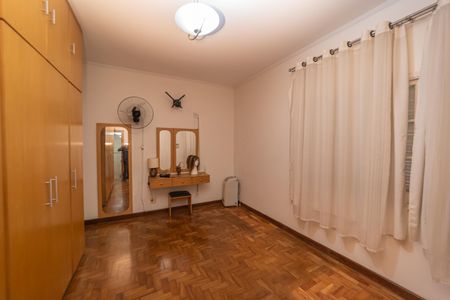 Casa para alugar com 266m², 5 quartos e 5 vagasQuarto 3