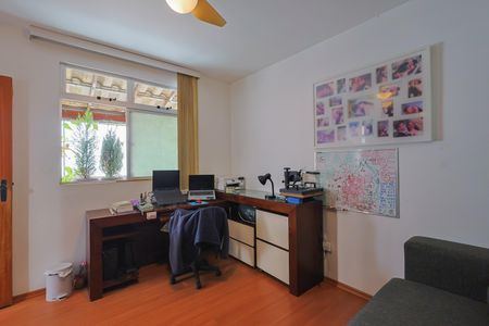 Apartamento à venda com 176m², 4 quartos e 2 vagas