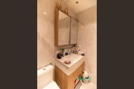 Casa à venda com 300m², 3 quartos e 4 vagas Casa à venda com 300m², 3 quartos e 4 vagasBanheiro da Suíte 3