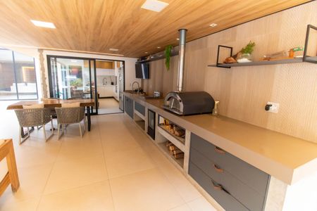 Casa à venda com 300m², 3 quartos e 4 vagas Casa à venda com 300m², 3 quartos e 4 vagasÁrea externa