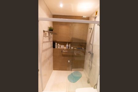 Casa à venda com 300m², 3 quartos e 4 vagas Casa à venda com 300m², 3 quartos e 4 vagasBanheiro da Suíte 3