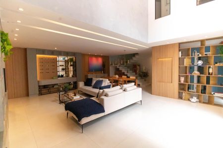 Sala de casa à venda com 3 quartos, 300m² em Itaipu, Niterói