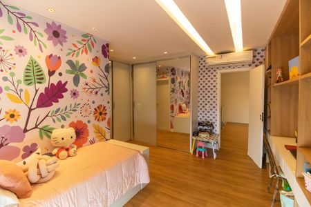 Casa à venda com 300m², 3 quartos e 4 vagas Casa à venda com 300m², 3 quartos e 4 vagasSuíte 1